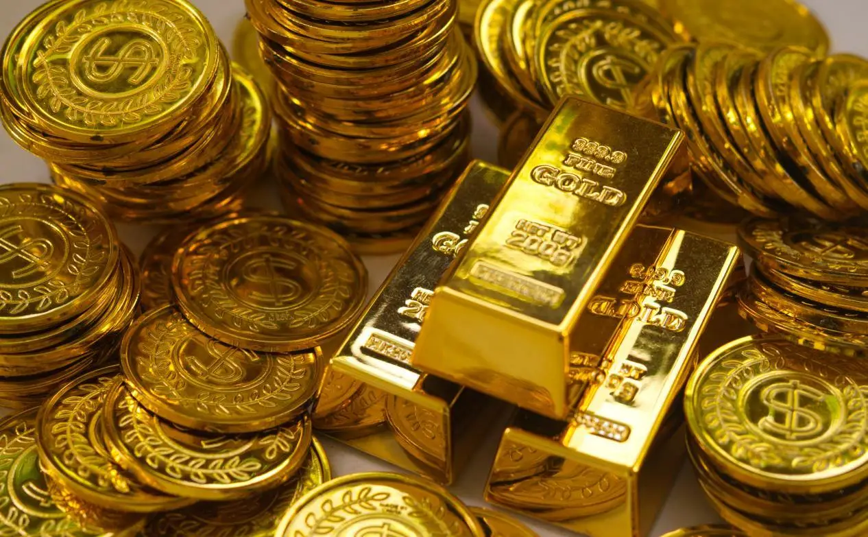 关注贸易与政策动向，金银关键点位破局成行情转折点