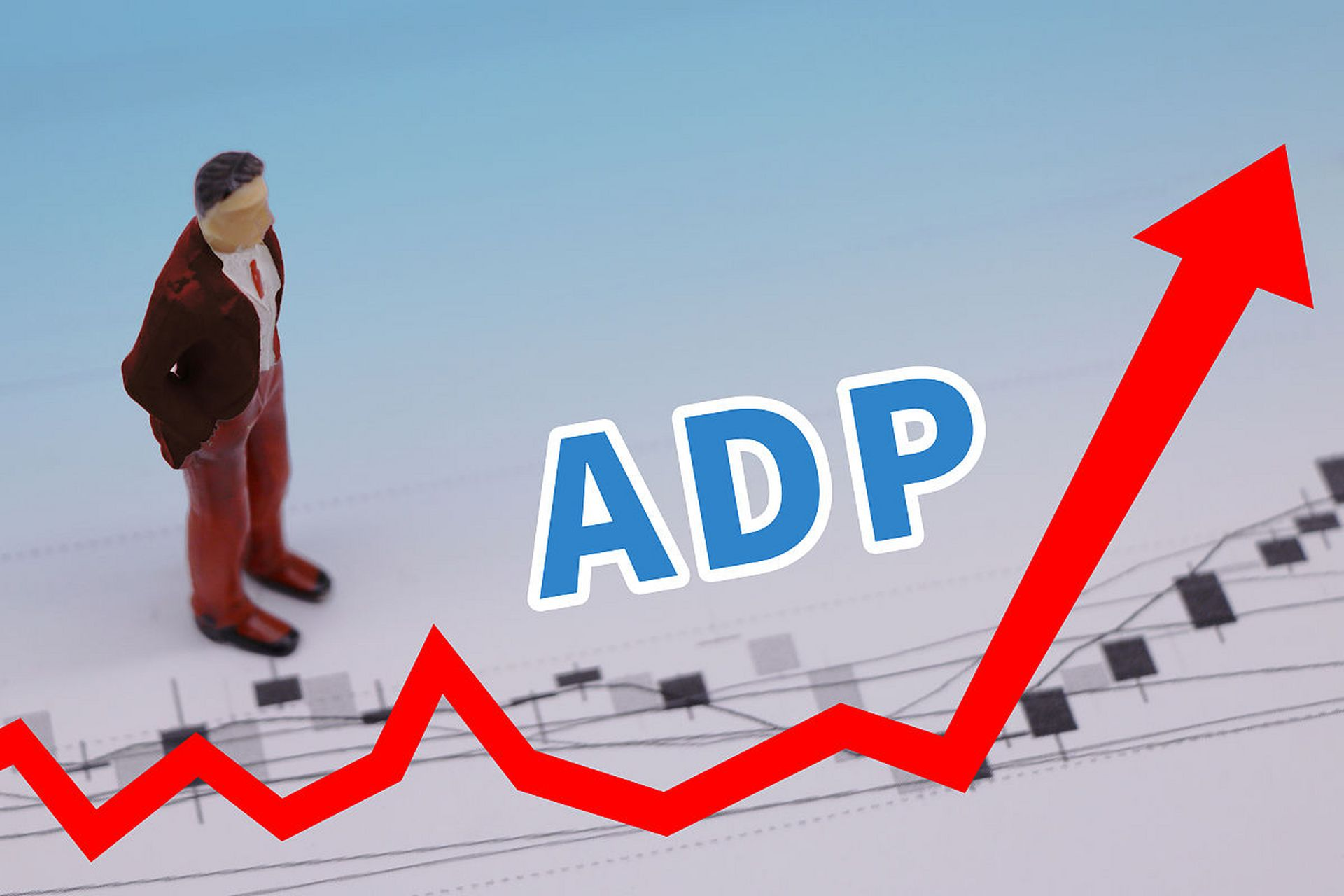 ADP意外负值撕开就业市场裂痕，非农前夜黄金静候方向